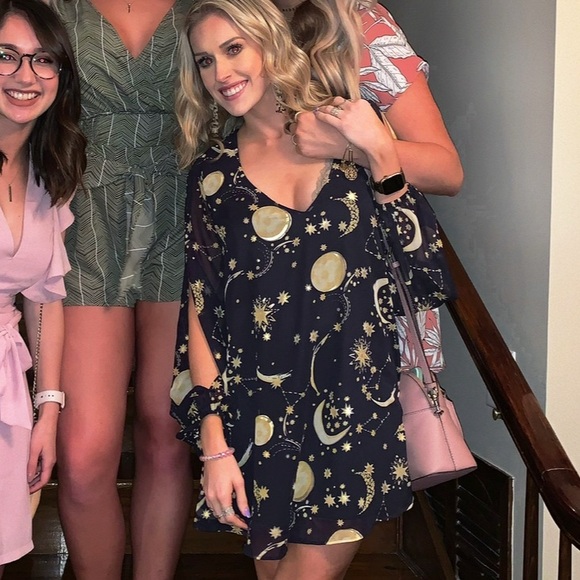 Show Me Your Mumu Celestial Tessa Tunic XS - Picture 7 of 9